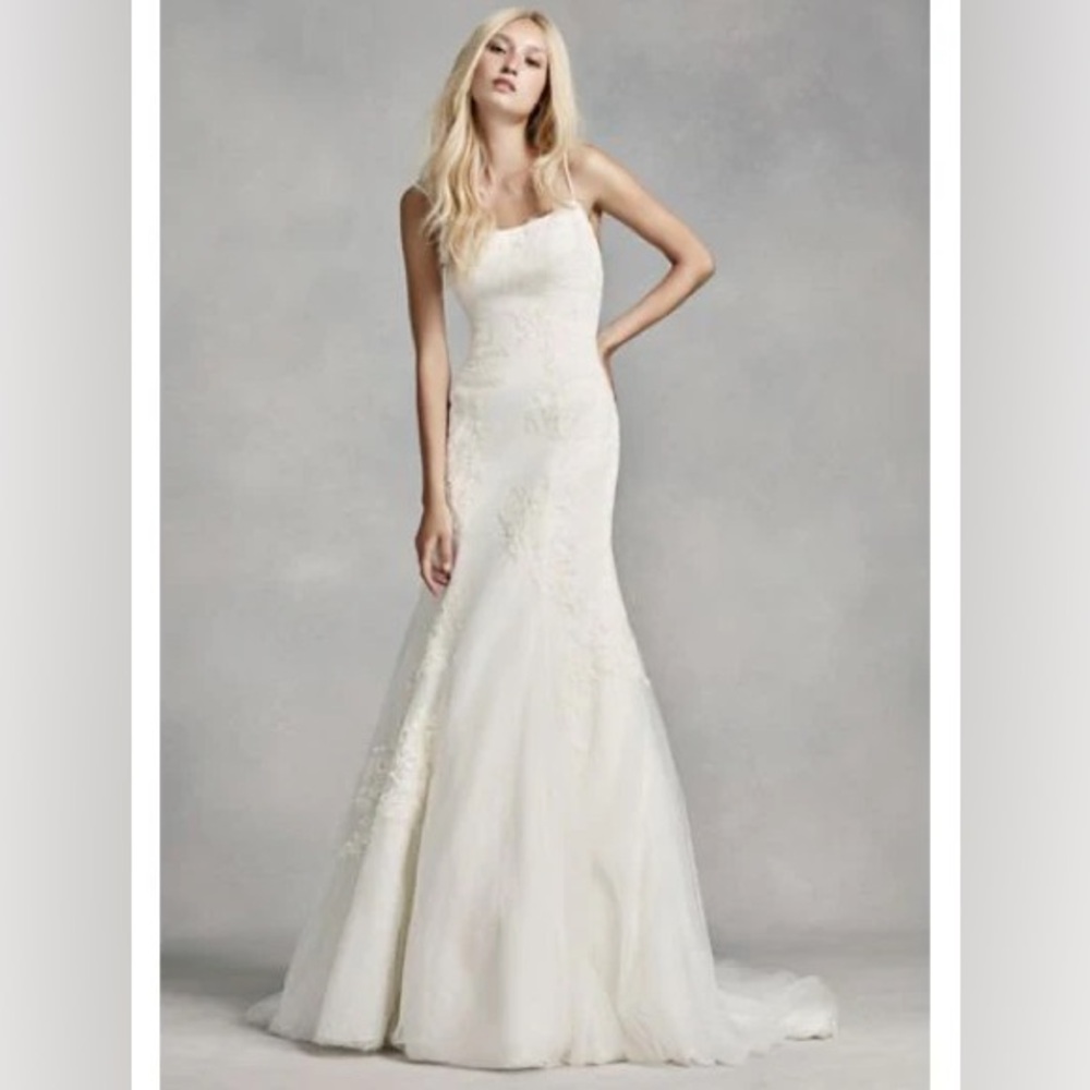 Vera Wang White Spaghetti Strap Mermaid Wedding Dress